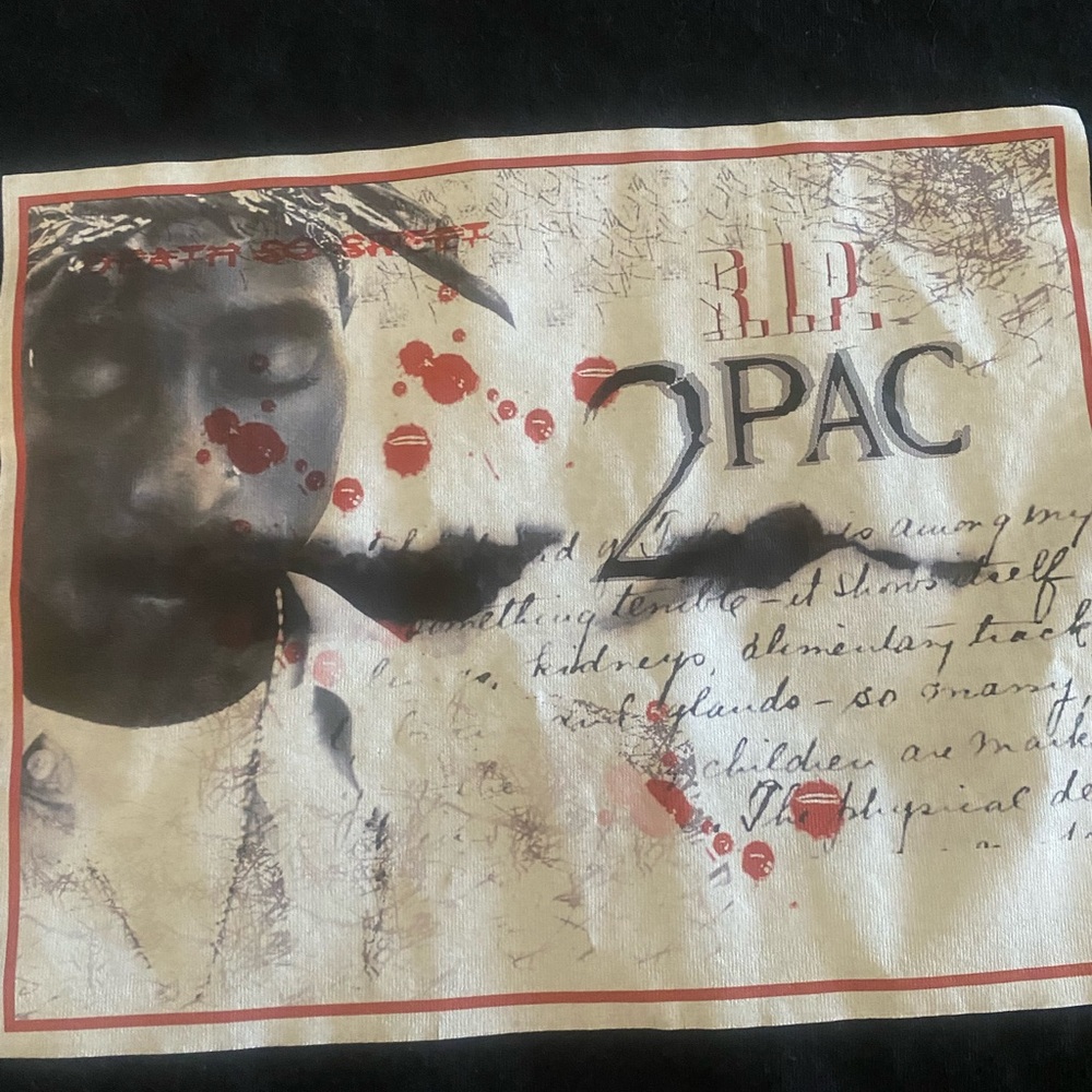 2 PAC VINTAGE GYLDAN Activewear 100% Cotton Heavy Weight Cotton preshrunk